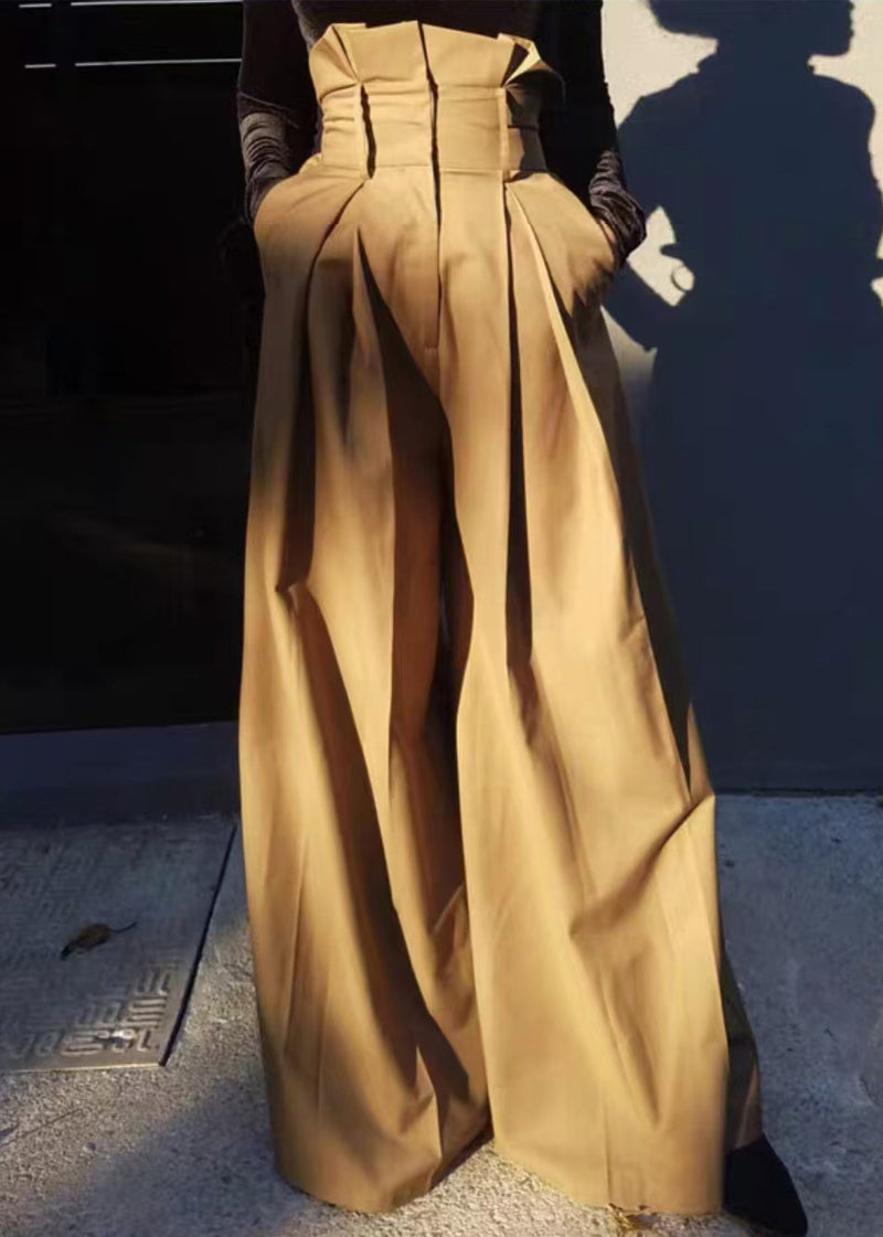 Classic Vintage Pants with a Flattering Fit