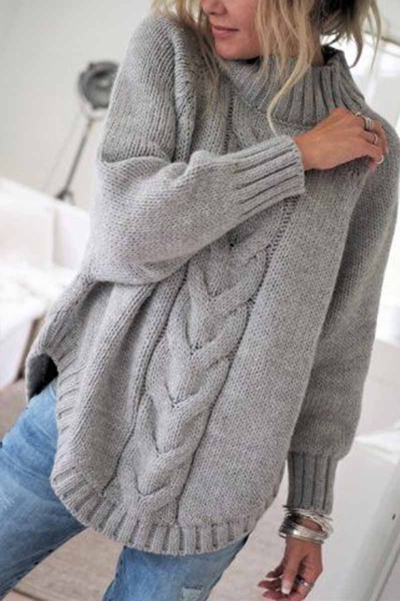 Well Tailored Sweater with a Graceful Silhouette