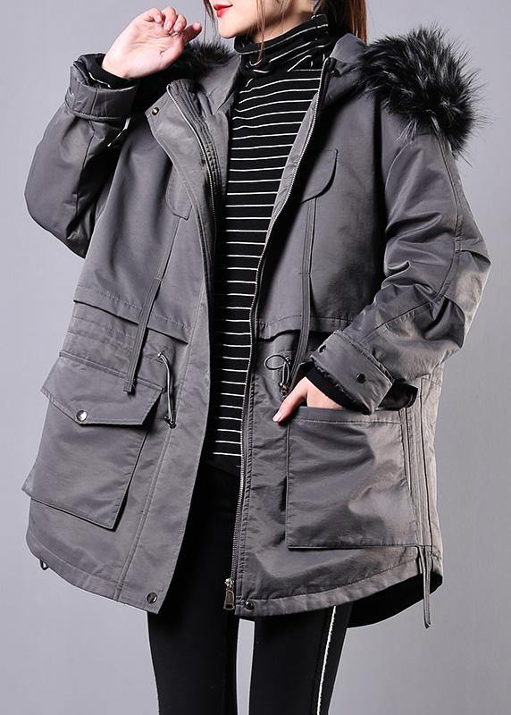 Gracefully Styled Coat for Any Occasion