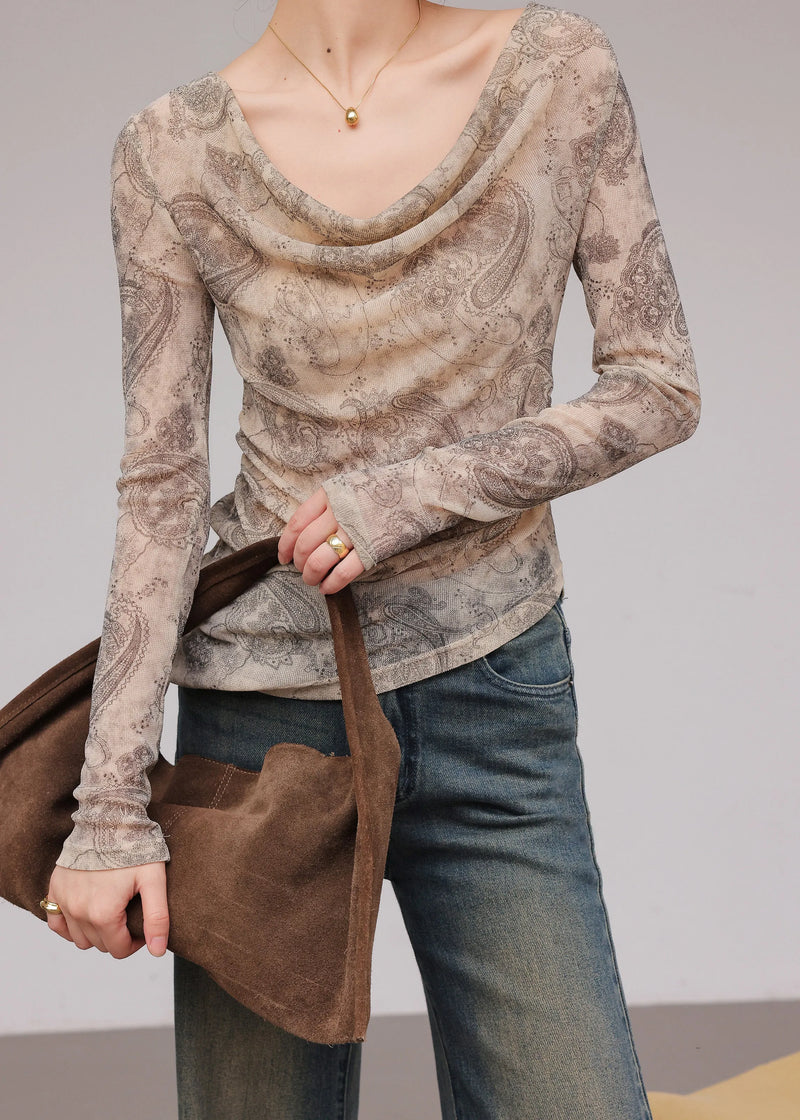 A Vintage Style T-Shirt with Delicate Timeless Details