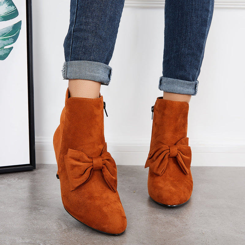 Chic Orthopedic Boots with Unique Design