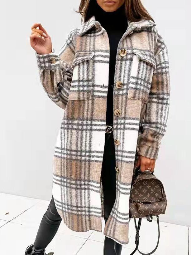 Beautifully Finished Coat in a Timeless Design