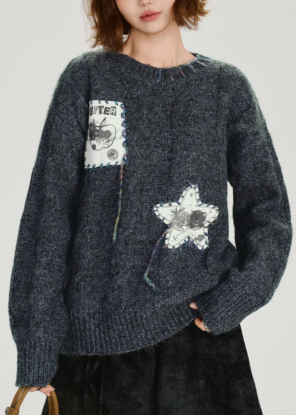 Well Tailored Sweater with a Graceful Silhouette