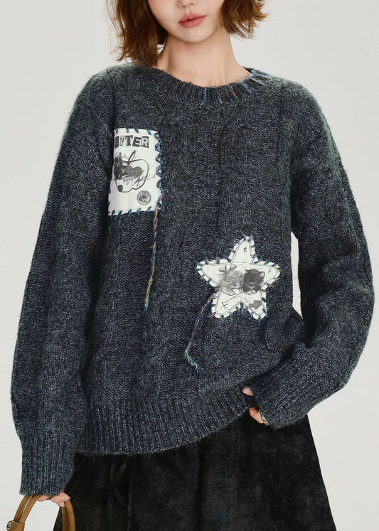 Well Tailored Sweater with a Graceful Silhouette