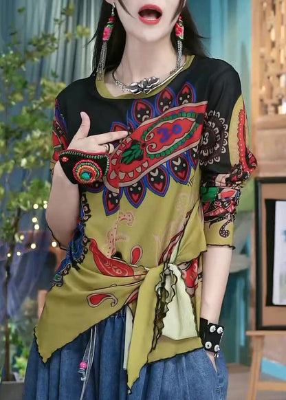 Classic Vintage Top with a Flattering Fit