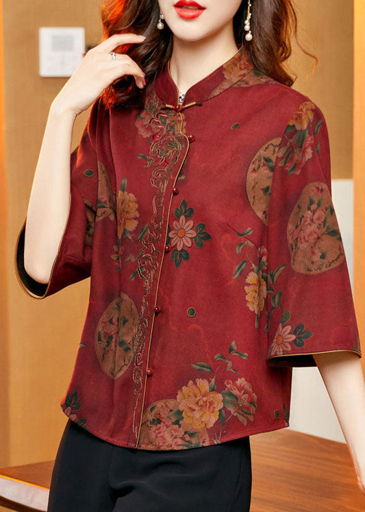 Classic Vintage Shirt with a Flattering Fit