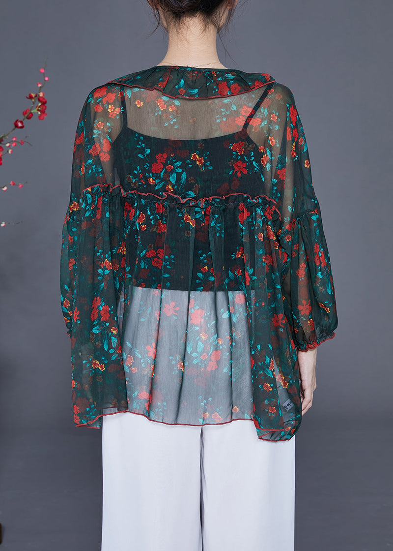 Effortlessly Elegant Top with a Timeless Design