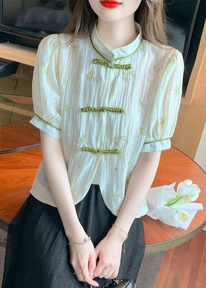 Elegantly Styled Shirt for Everyday Wear