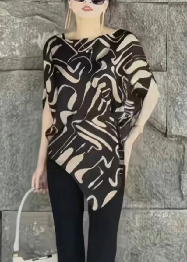 Sophisticated Blouse with a Clean Classic Look