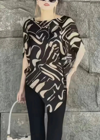 Sophisticated Blouse with a Clean Classic Look