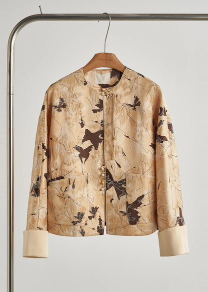 Elegantly Styled Coat for Everyday Wear