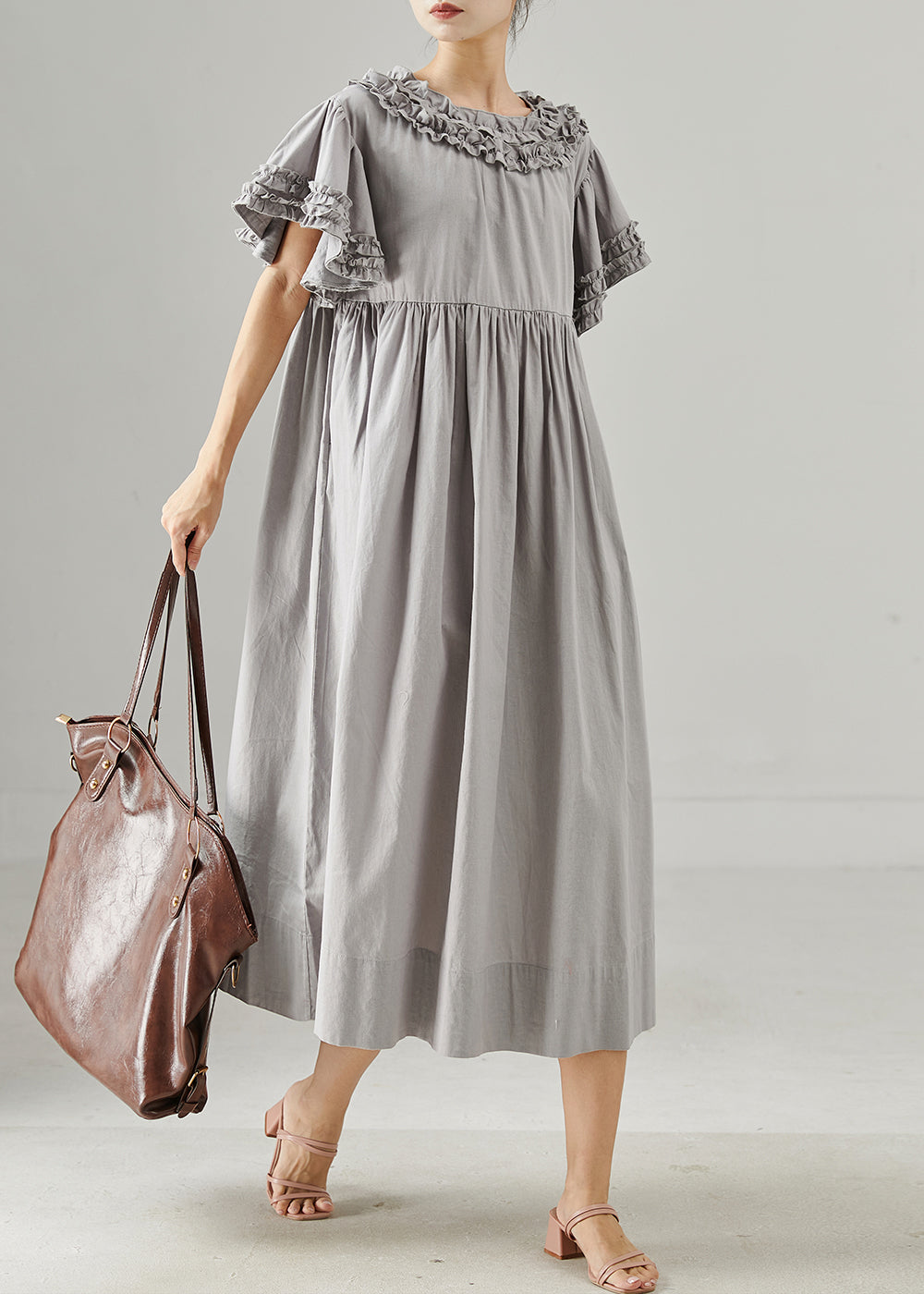 Beautifully Crafted Dress in a Classic Style