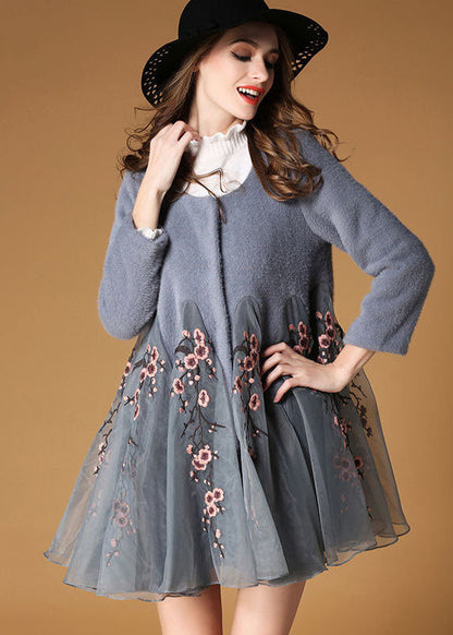 Classic Vintage & Enduringly Stylish Coat