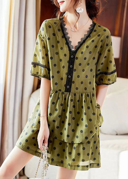 Sophisticated Shirt with a Clean Classic Look