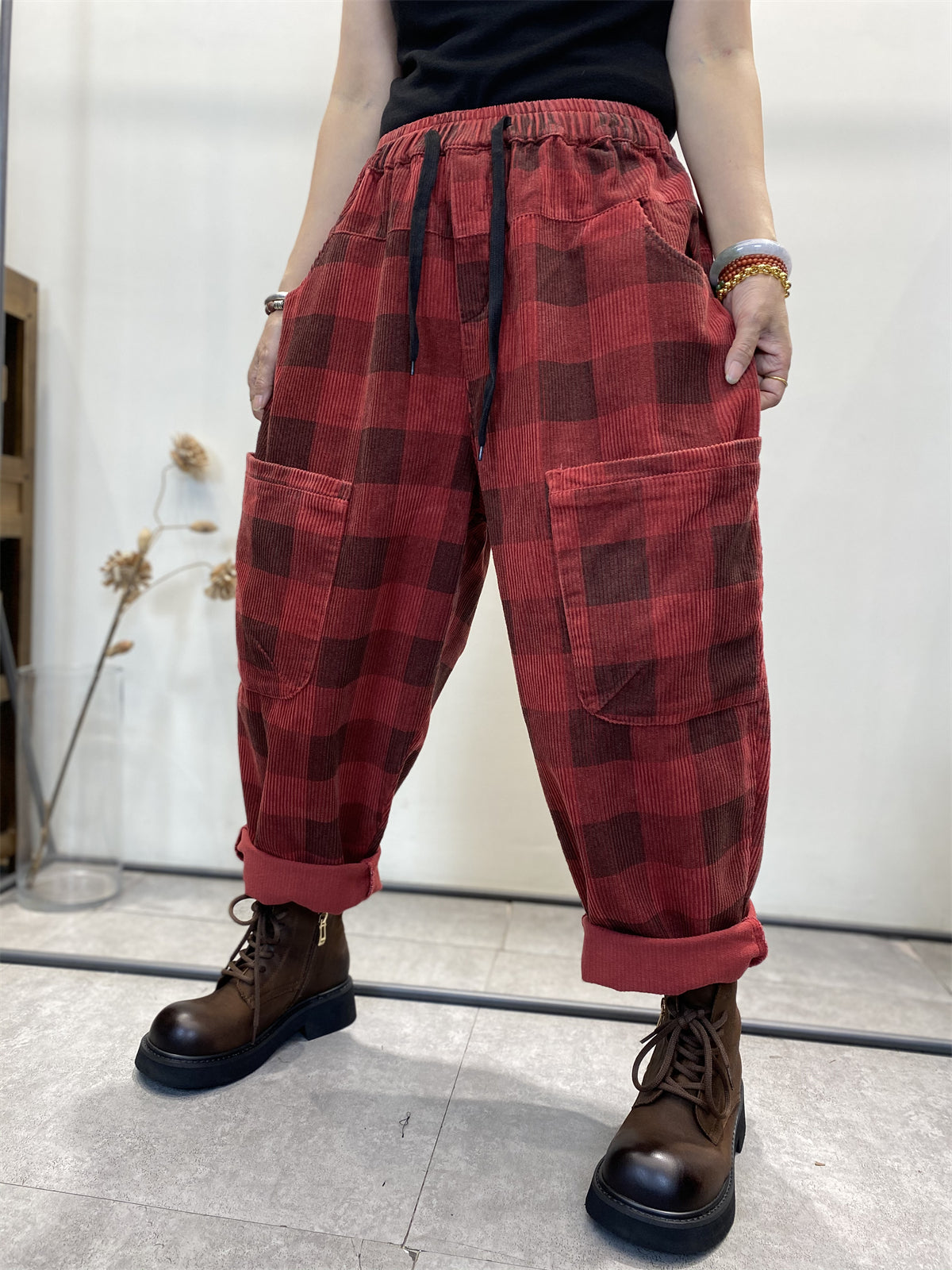 Gracefully Styled Pants for Any Occasion