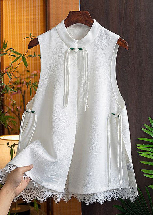 Gracefully Styled Garment for Any Occasion