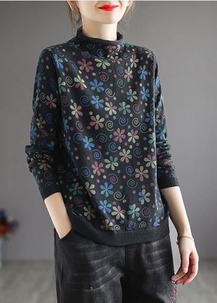 Sophisticated Sweater with a Clean Classic Look