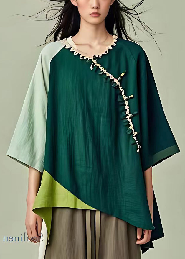 Classic Vintage Shirt with a Flattering Fit