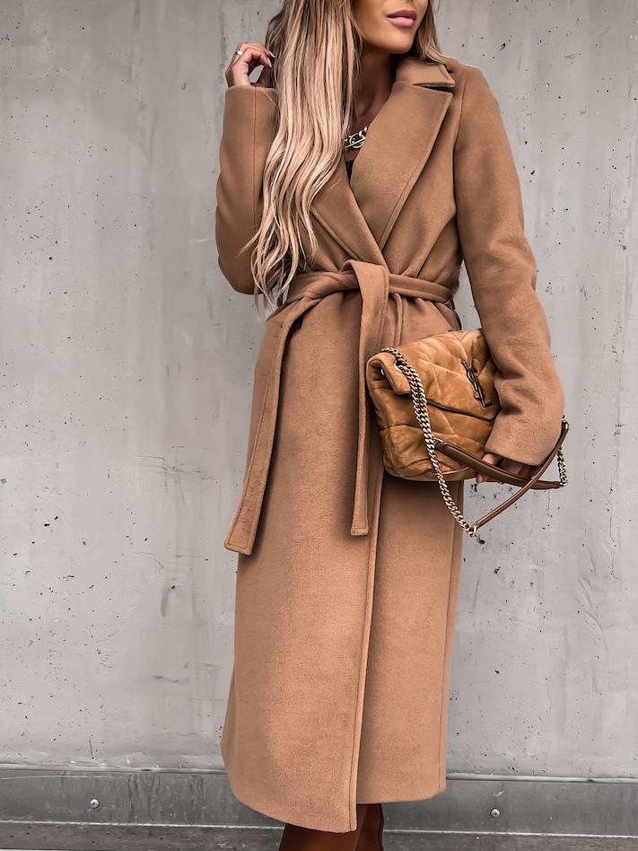 Classic Vintage Coat with a Flattering Fit