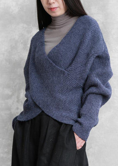Effortlessly Elegant Top with a Timeless Design