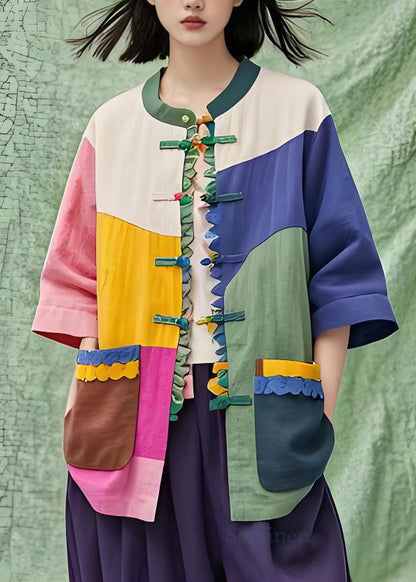 Classic Vintage Shirt with a Flattering Fit