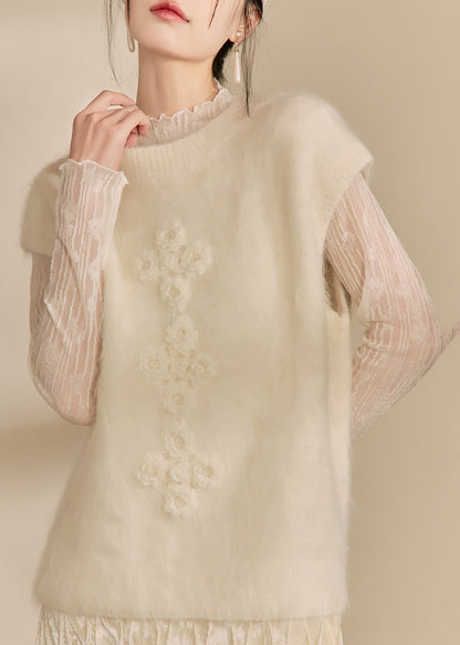 Sophisticated Coat with a Clean Classic Look