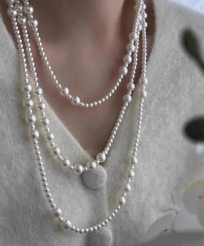 Classic Pearl Necklace with Timeless Appeal