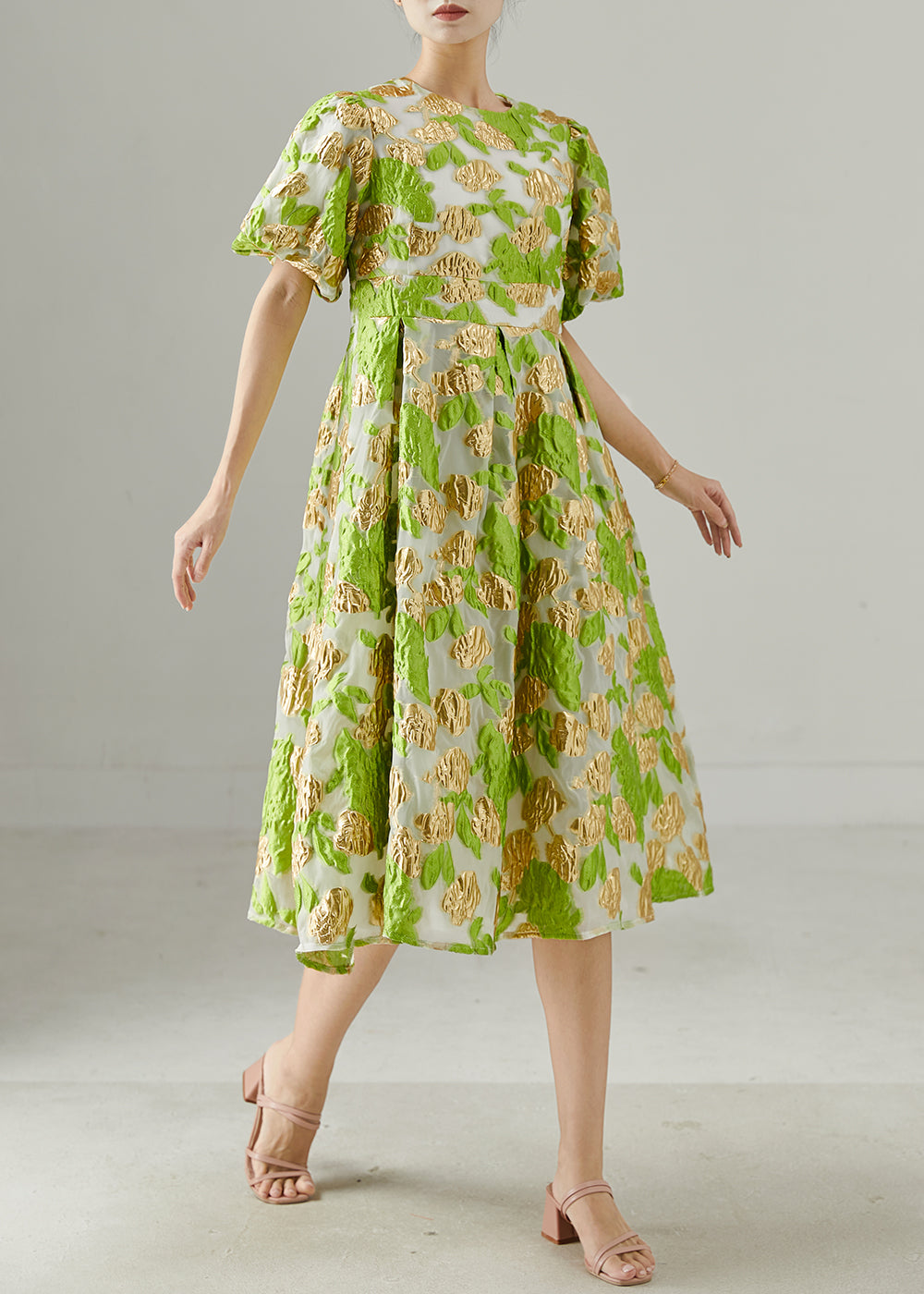 Beautifully Crafted Dress in a Classic Style
