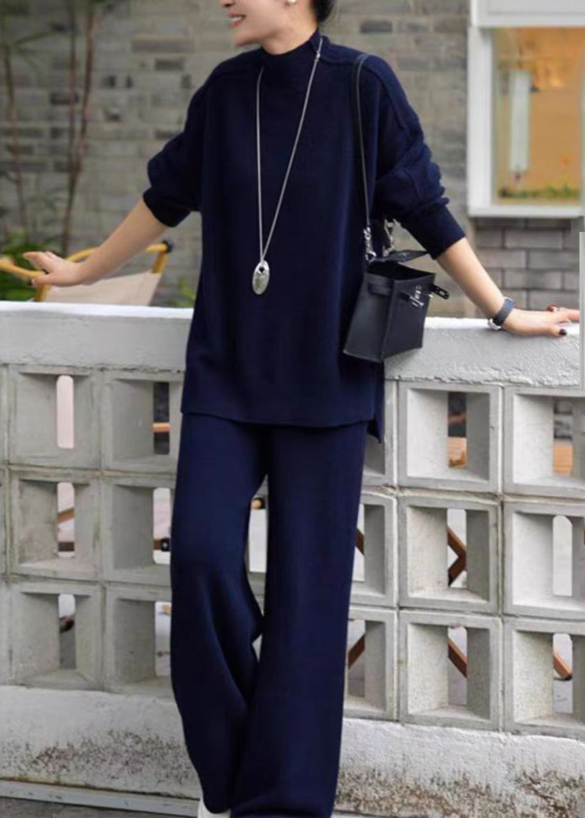 Well Tailored Sweater with a Graceful Silhouette