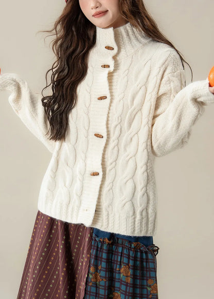 Sophisticated Coat with a Clean Classic Look