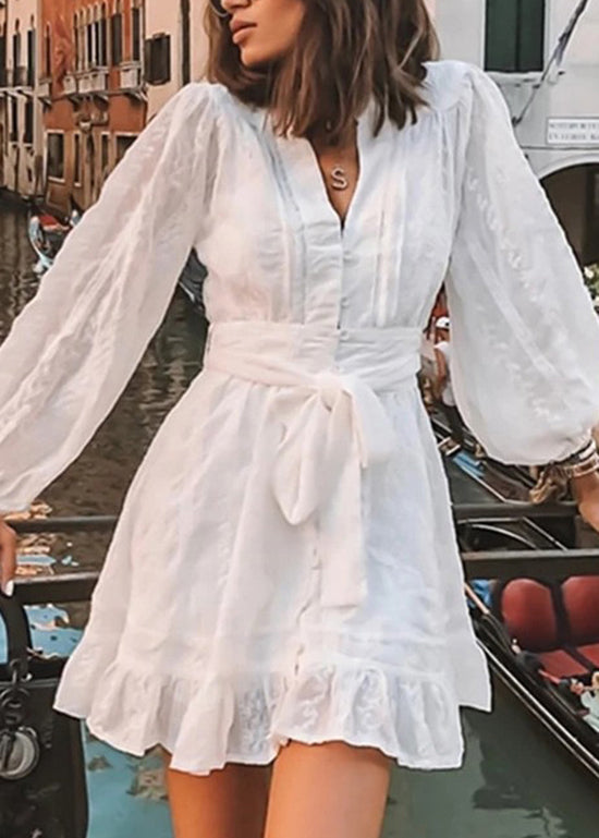 Beautifully Crafted Dress in a Classic Style