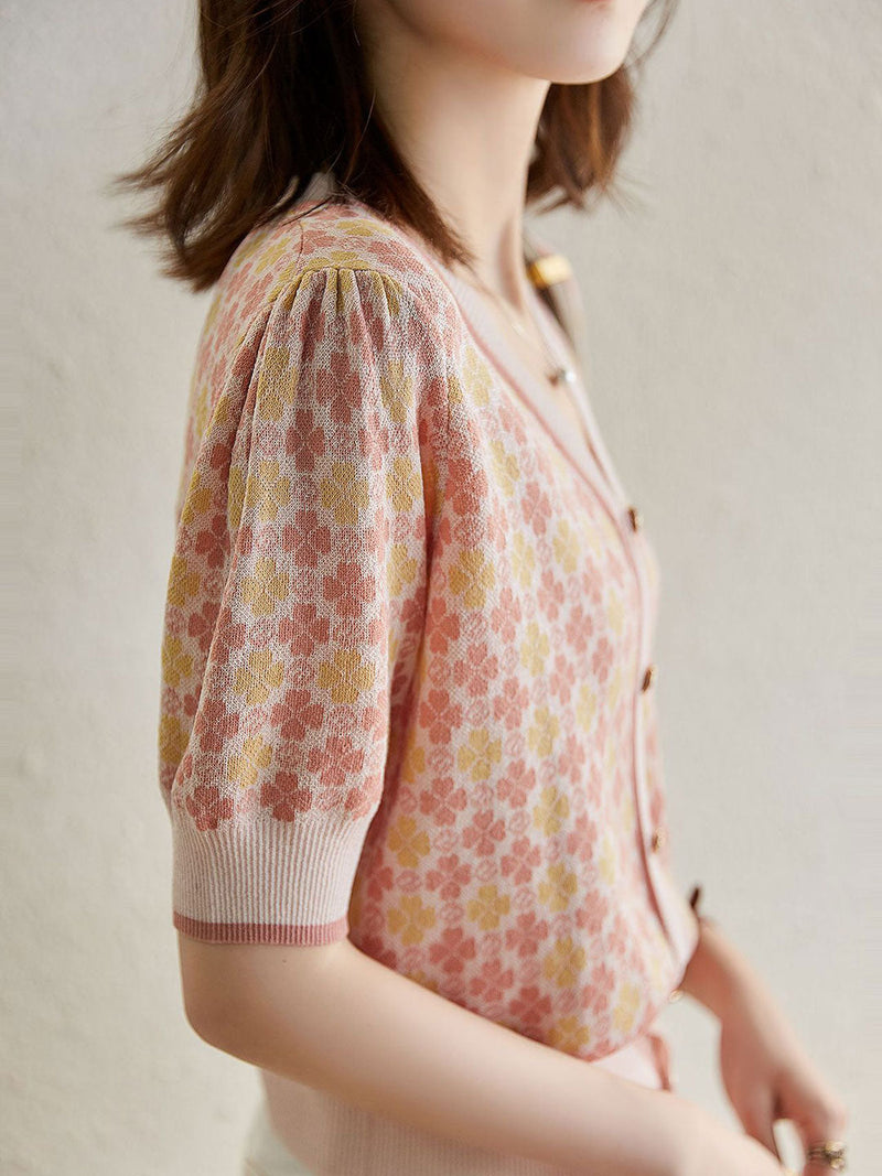 Classic Vintage Cardigan with a Flattering Fit