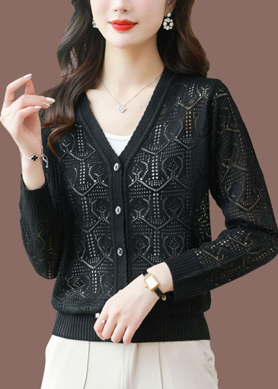 Effortlessly Elegant Cardigan with a Timeless Design