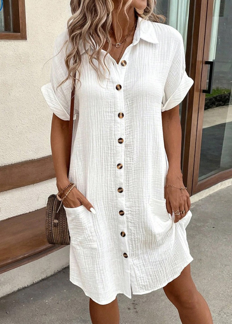 Beautifully Finished Dress in a Timeless Design