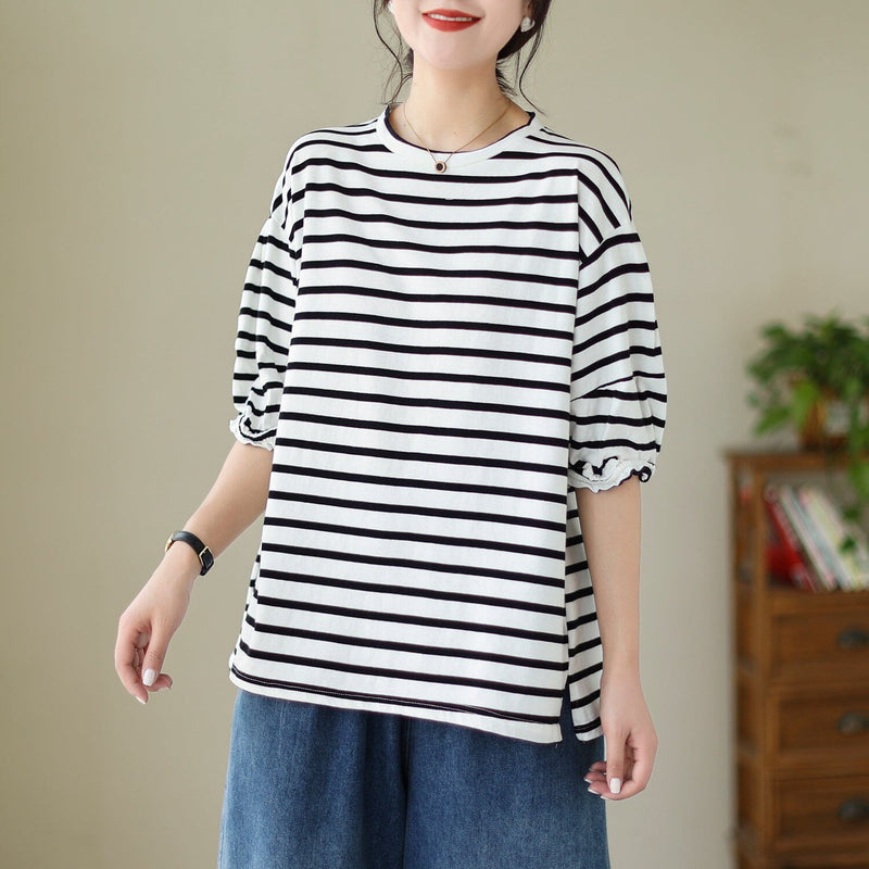 Well Tailored T-Shirt with a Graceful Silhouette