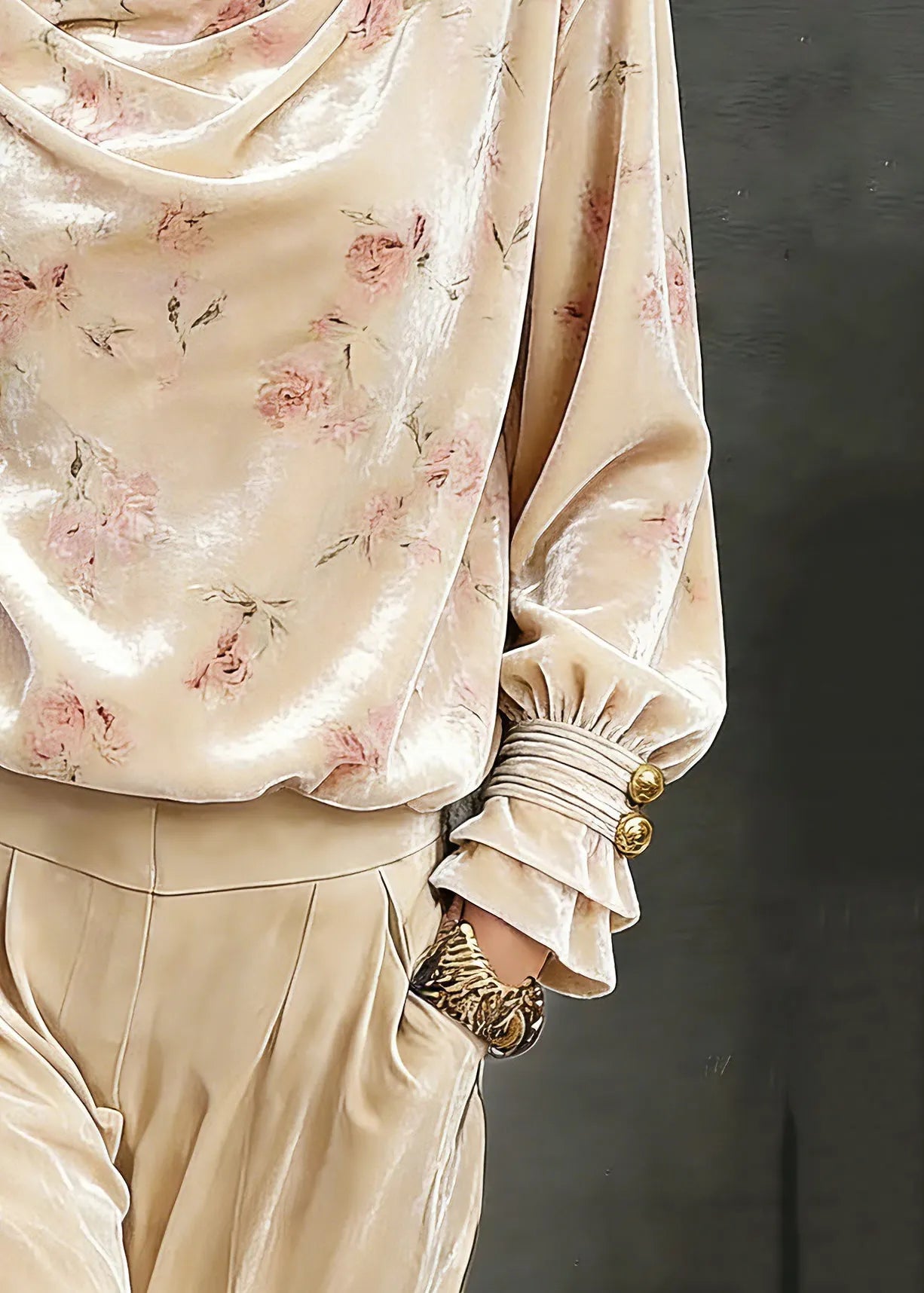 Beautifully Finished Shirt in a Timeless Design