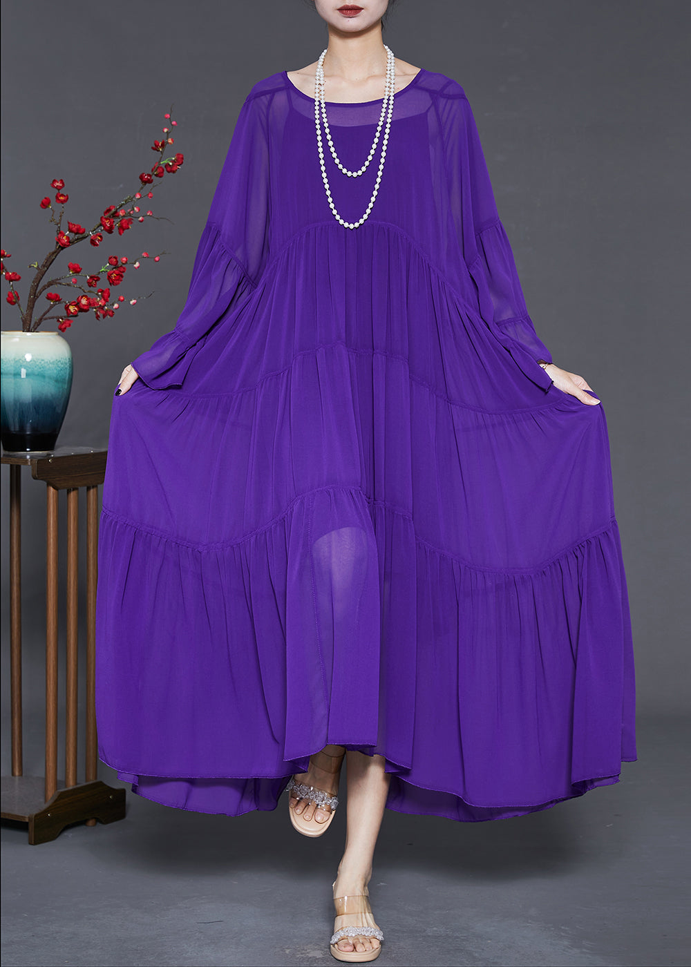 Beautifully Crafted Dress in a Classic Style