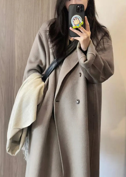 Classic Vintage & Enduringly Stylish Coat