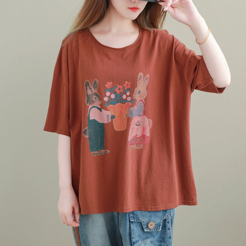 Well Tailored T-Shirt with a Graceful Silhouette