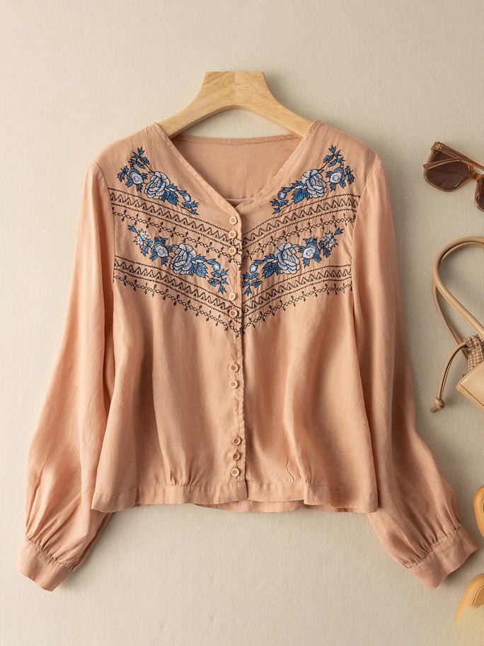 Effortlessly Elegant Shirt with a Timeless Design