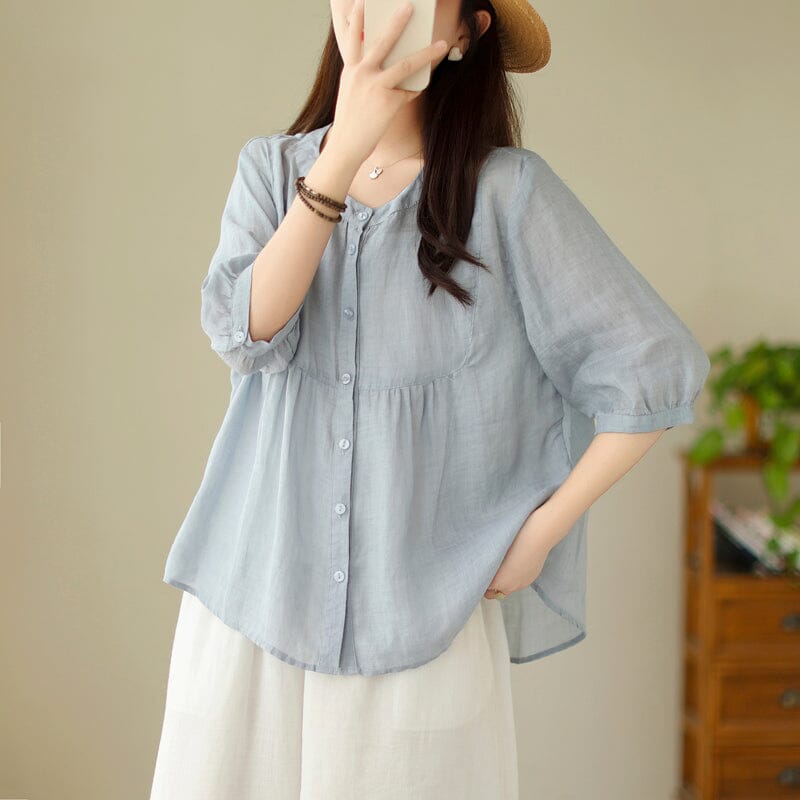 Beautifully Crafted Blouse in a Classic Style