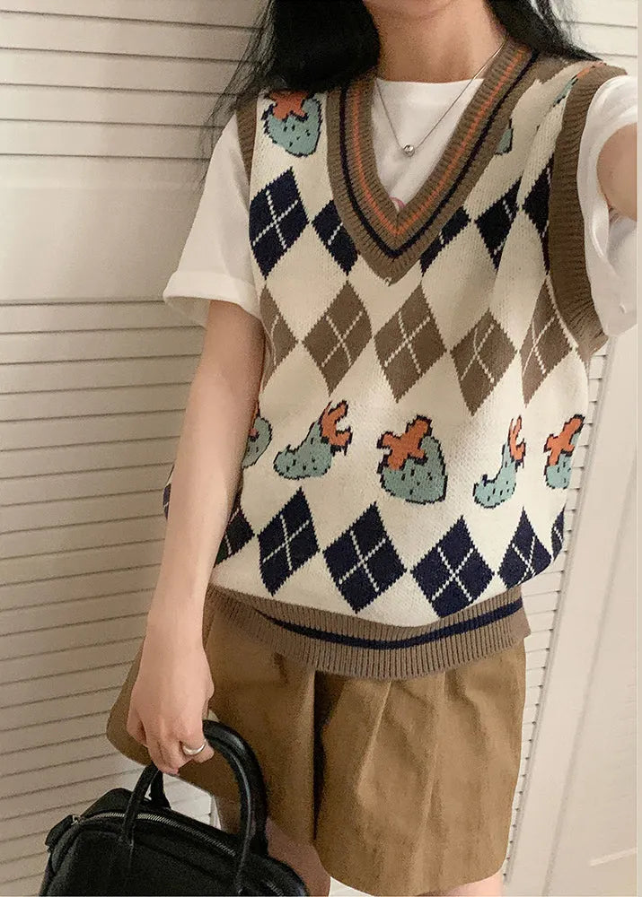 Beautifully Crafted Top in a Classic Style