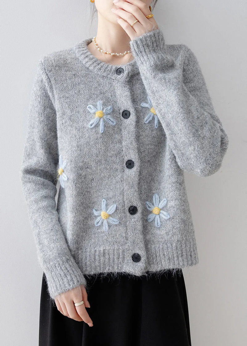 Polished Cardigan with an Effortless Classic Look