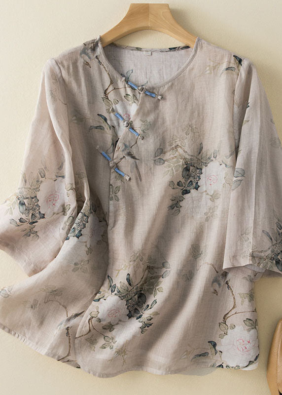 Sophisticated Shirt with a Clean Classic Look