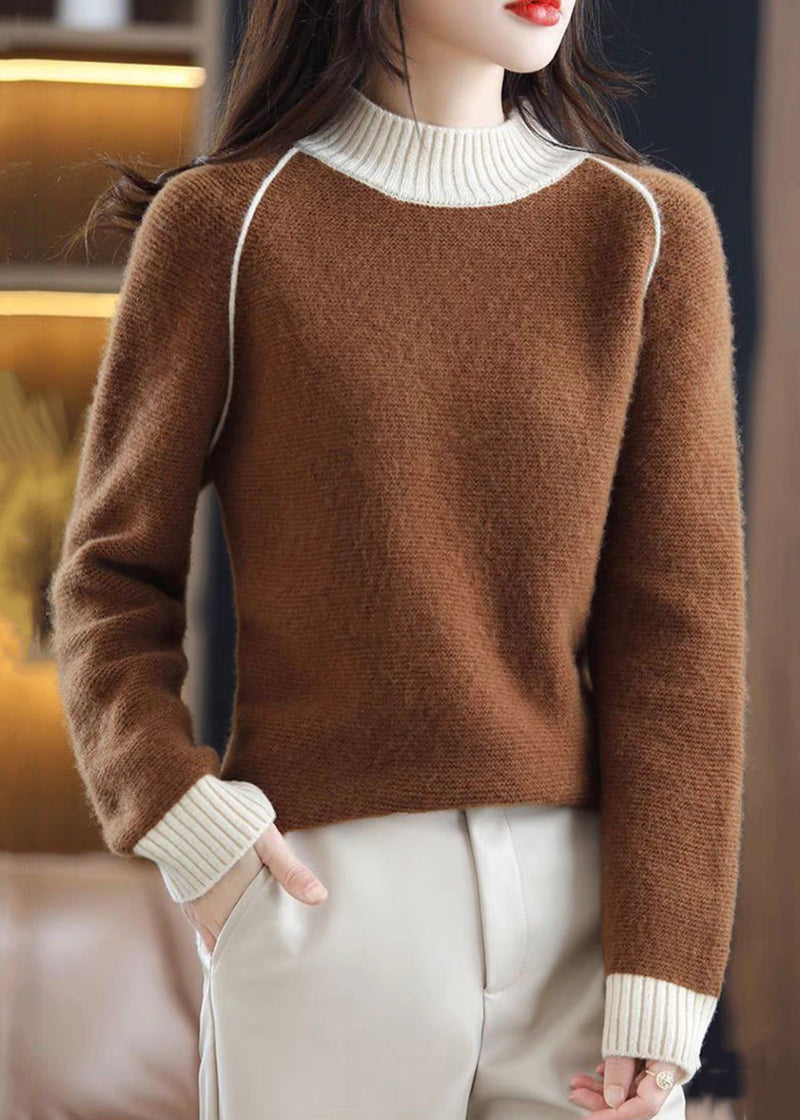 Beautifully Finished Sweater in a Timeless Design