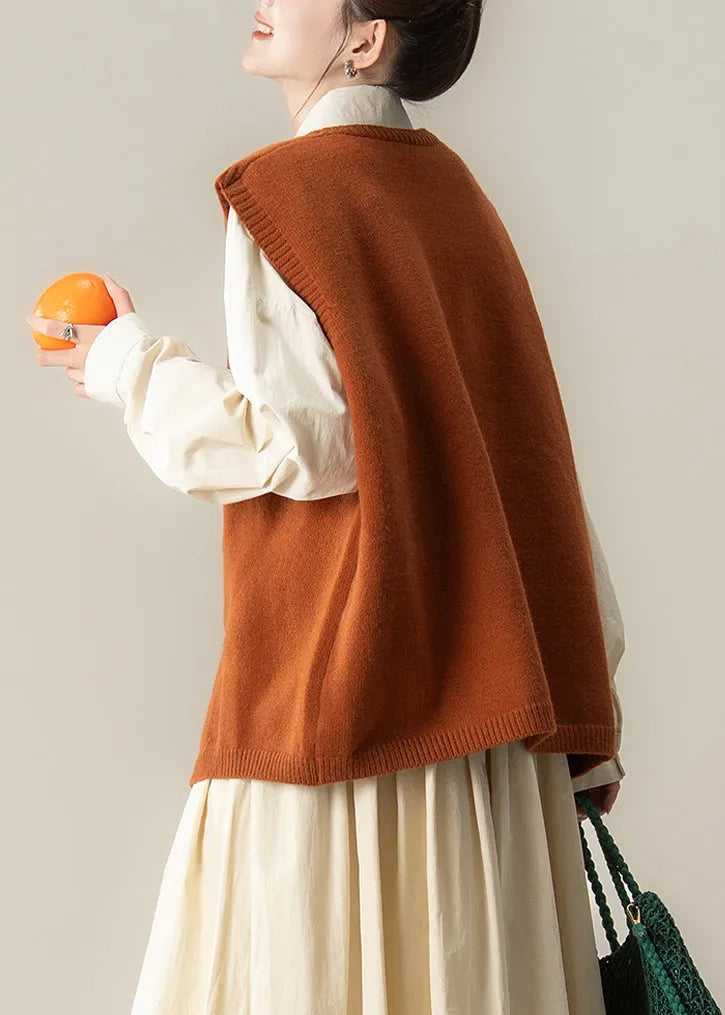 Beautifully Finished Top in a Timeless Design