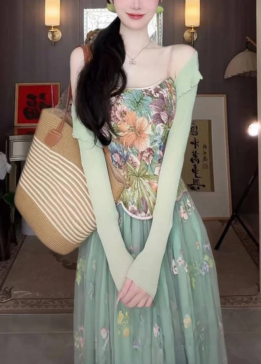 Classic Vintage Garment with a Flattering Fit