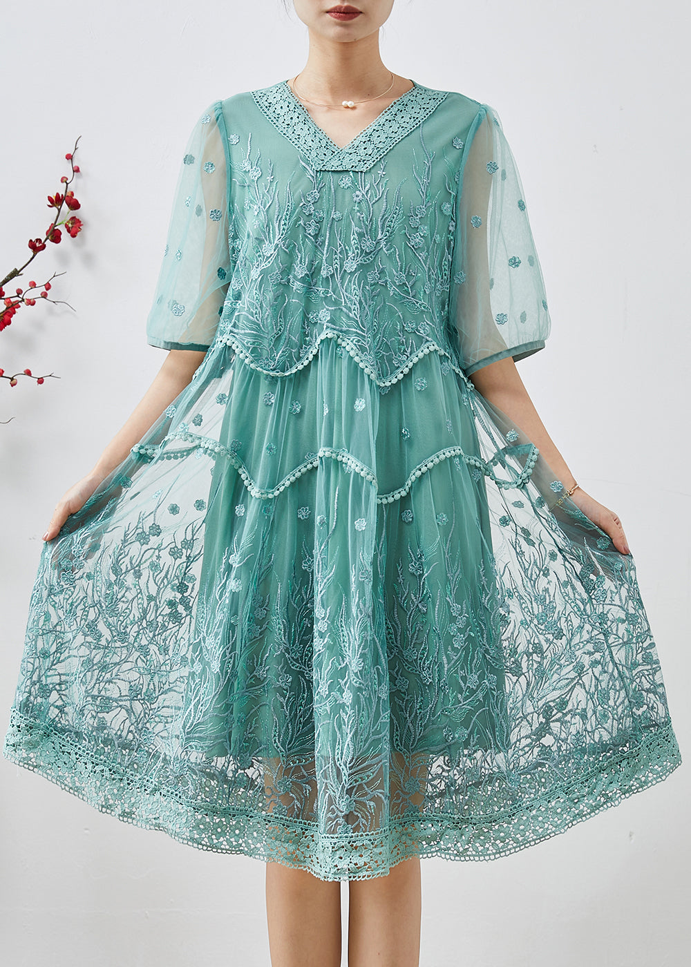 Classic Vintage Dress with a Flattering Fit
