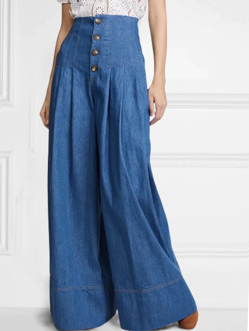 Well Tailored Pants with a Graceful Silhouette
