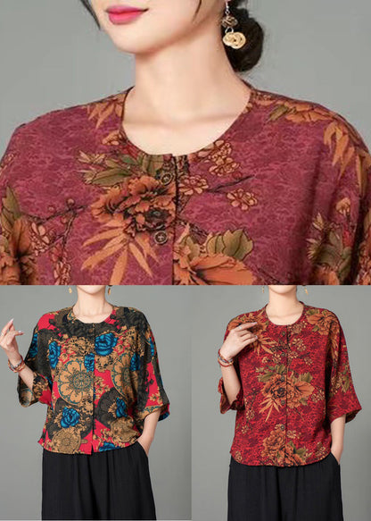 Beautifully Crafted Blouse in a Classic Style